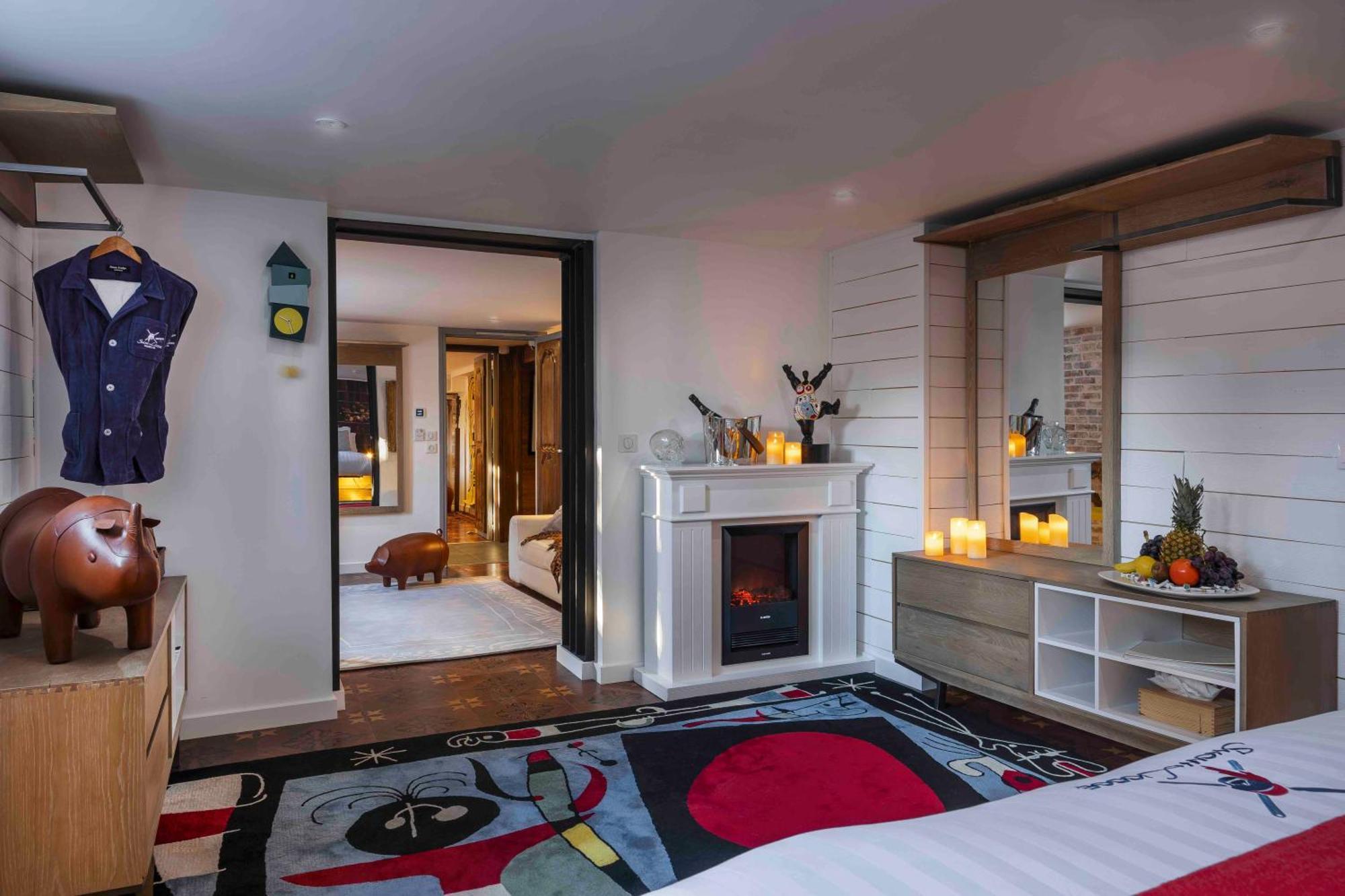 Snow Lodge Hotel Courchevel 1850 Bagian luar foto